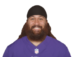 Domata Peko Sr.
