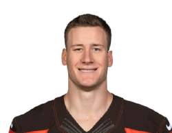 Seth DeValve