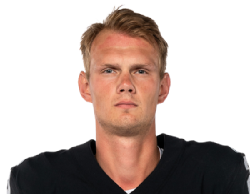 Daniel Carlson