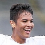 Cadu Santos player