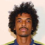 Luiz Gustavo Sao Paulo player