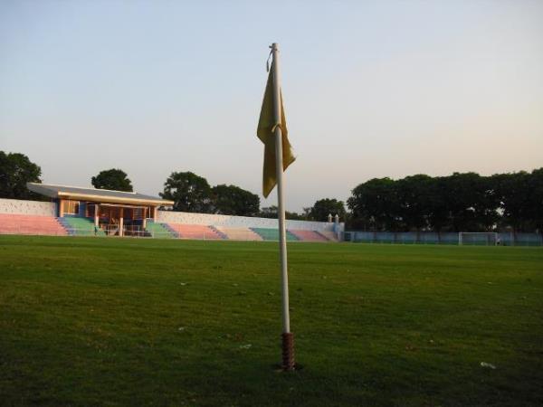 Sân vận động Stadion Untung Suropati