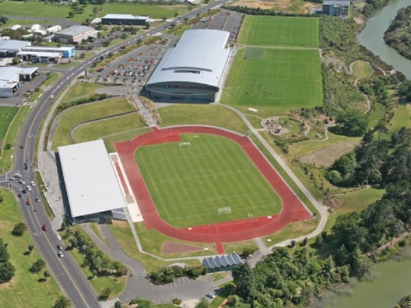 What do you know about Waitakere United team?