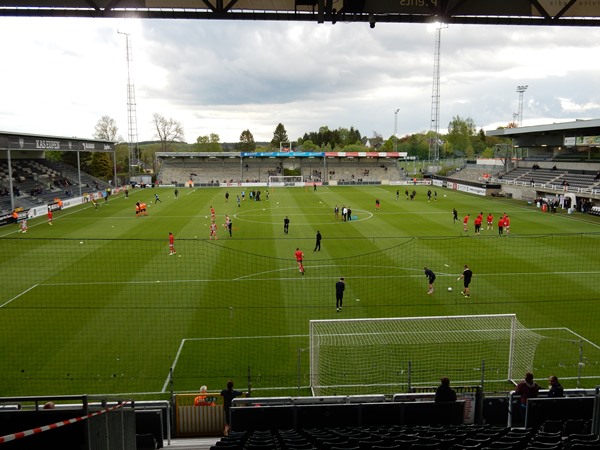 Stadion am Kehrweg - السعة والموقع والمباريات