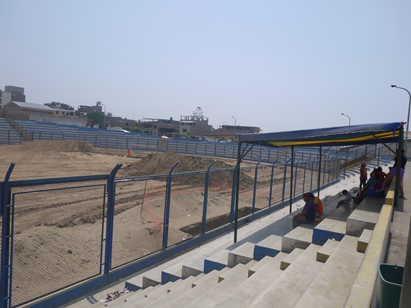 Estadio Hugo Sotil Yerén