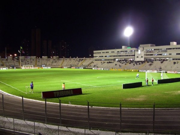 Estádio Durival de Britto e Silva Logo