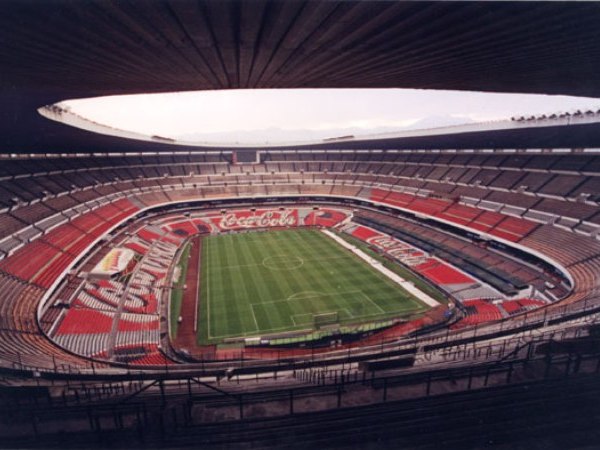 Estadio Azteca - السعة والموقع والمباريات