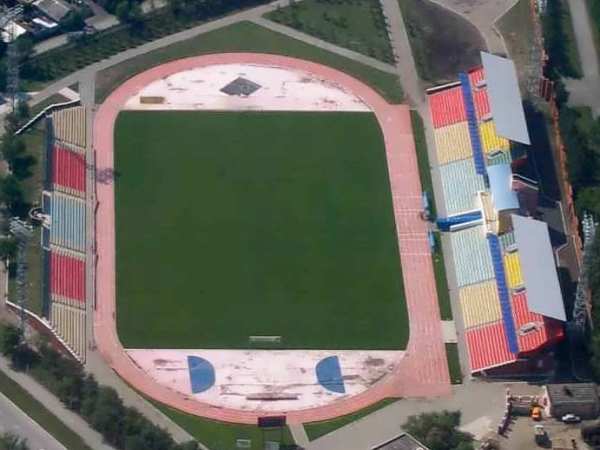 Ortalıq Stadion - السعة والموقع والمباريات